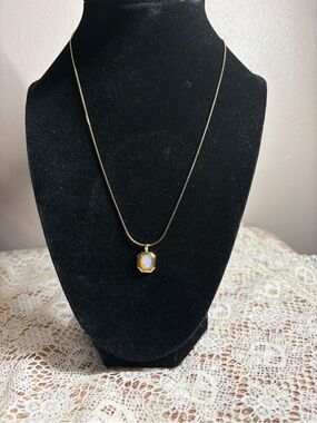 Vintage Avon Fireglow Necklace